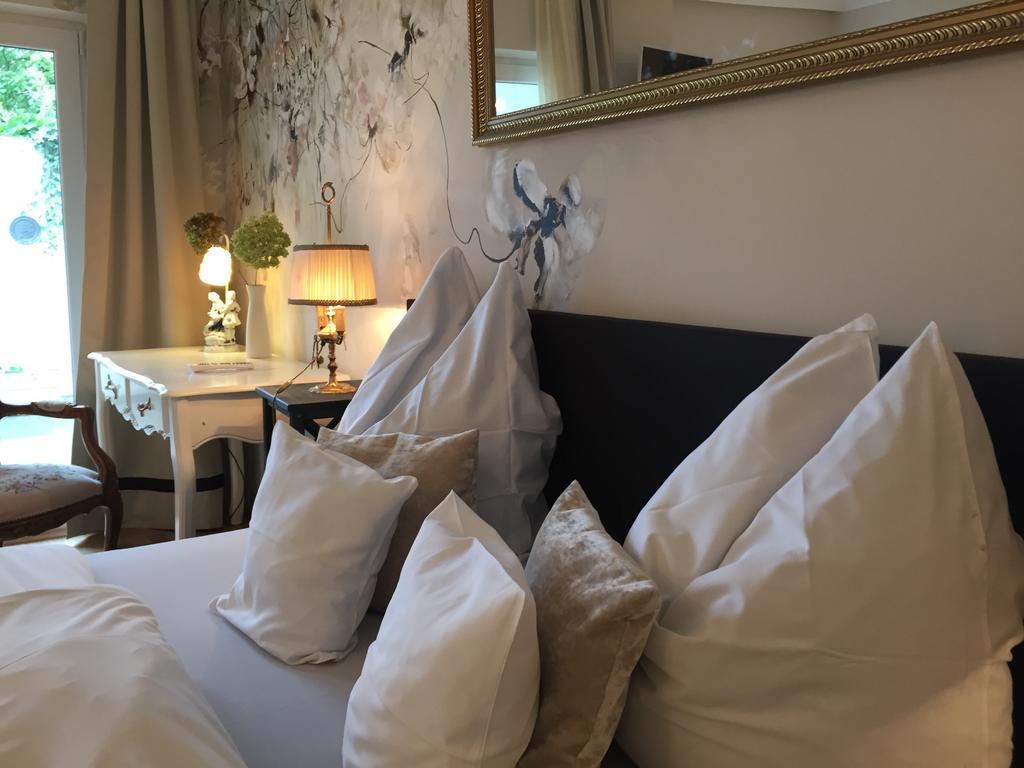 Soeruper Hof Hotel Ngoại thất bức ảnh